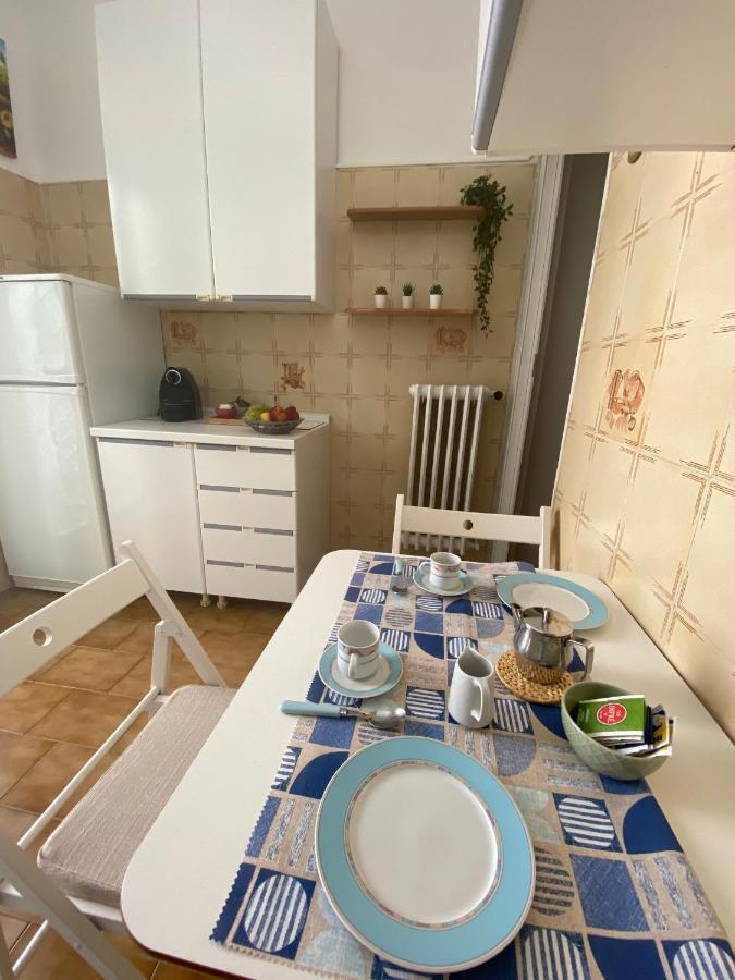 Dimora De Amicis 88 Appartement Bari Buitenkant foto