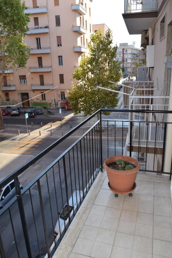 Dimora De Amicis 88 Appartement Bari Buitenkant foto