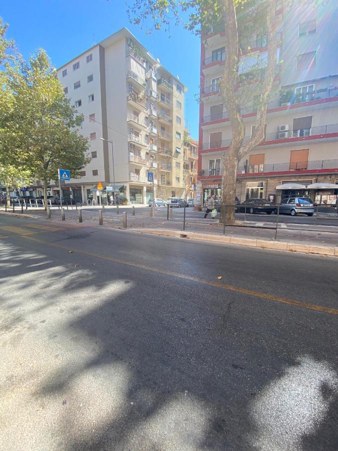 Dimora De Amicis 88 Appartement Bari Buitenkant foto