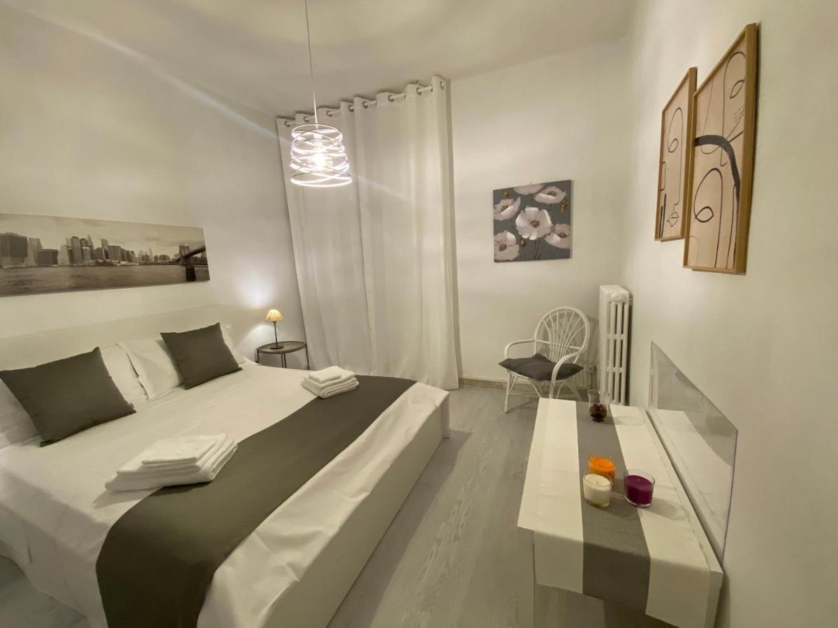 Dimora De Amicis 88 Appartement Bari Buitenkant foto